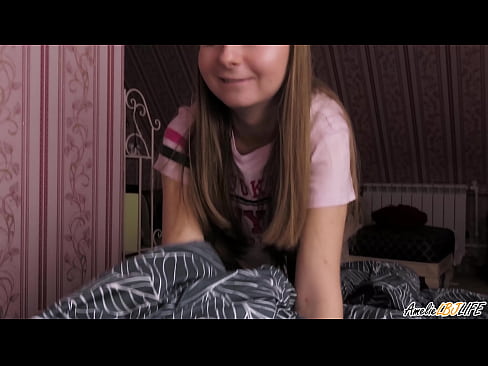 ❤️ Blondie waxay si qoto dheer u nuugtaa BFF's waxayna ku dhufanaysaa afkeeda ❤️❌  %so.hentaibar.ru ❌️
